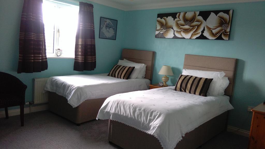 Acer Lodge Bed & Breakfast Mundford Extérieur photo